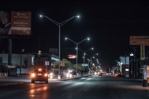 Avanza Gobierno de Matamoros en modernizaci&oacute;n del alumbrado p&uacute;blico
