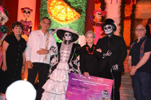 Am&eacute;rico y Mar&iacute;a fortalecen tradiciones del D&iacute;a de Muertos en Tamaulipas