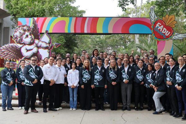 Fomenta el rector D&aacute;maso Anaya talento e innovaci&oacute;n en la FADU