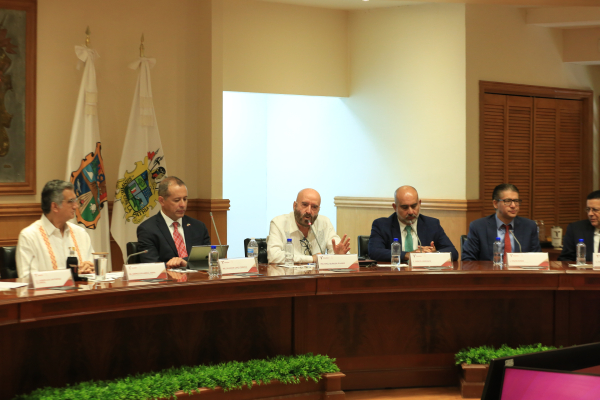 Firman hist&oacute;rico acuerdo para sanear el r&iacute;o Bravo