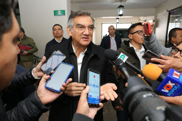 Listos albergues para atender a connacionales repatriados: Am&eacute;rico Villarreal