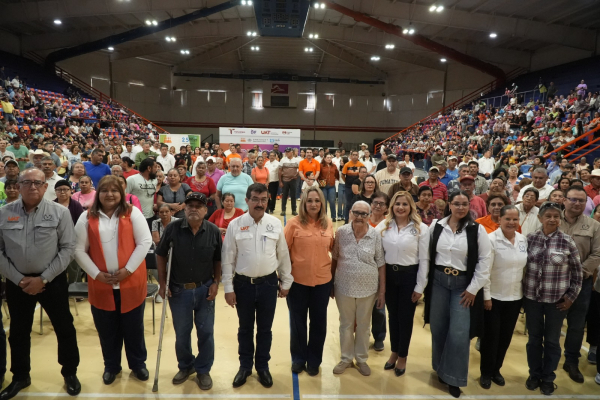 &ldquo;Lentes con Coraz&oacute;n&rdquo; reafirma vocaci&oacute;n humanista de la UAT