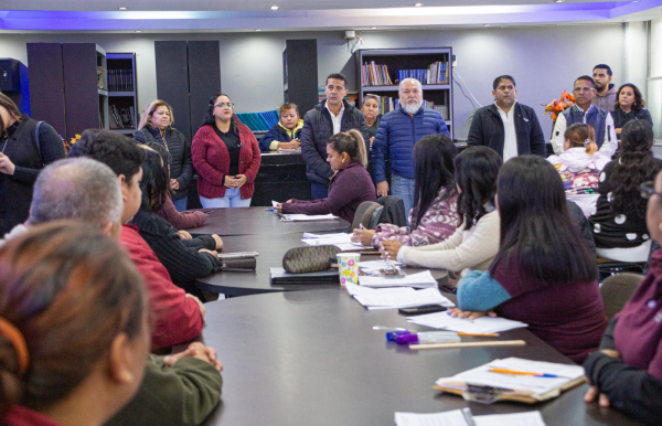 Cumple Gobierno de Matamoros con entrega de becas  del programa &ldquo;Nadie Atr&aacute;s, Nadie Fuera&rdquo; en CBTIS 189