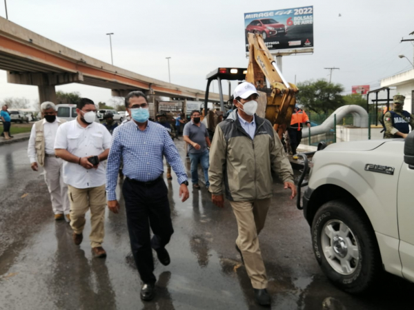 Supervisa Alcalde operativo para desaguar colonias de Matamoros, afectadas por la tormenta el&eacute;ctrica