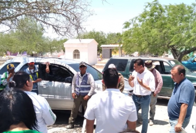 Convive Tom&aacute;s Gloria con trabajadores de la construcci&oacute;n en San Fernando
