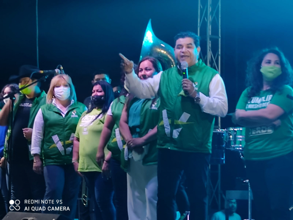 Cierra campa&ntilde;a V&iacute;ctor Barrientos