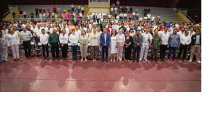 Reconocen docentes a Alcalde Mario L&oacute;pez por su compromiso con la educaci&oacute;n inclusiva