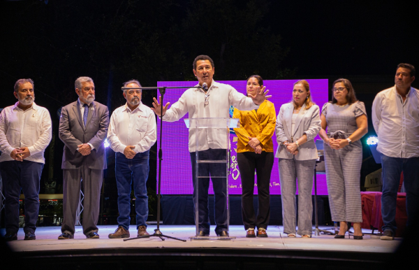 Inaugura alcalde Mario L&oacute;pez el festival internacional de oto&ntilde;o