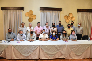 Reactivar la econom&iacute;a, una tarea conjunta que podemos hacer: Ivett Bermea