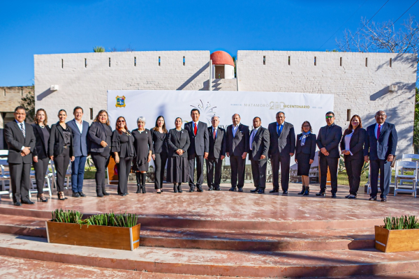 En sesi&oacute;n solemne de Cabildo, Alcalde Mario L&oacute;pez da lectura a Decreto que concede a la Congregaci&oacute;n del Refugio el t&iacute;tulo de "Villa de Matamoros"