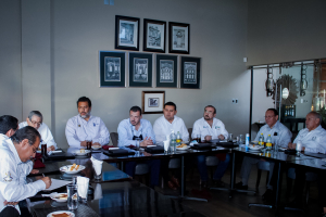 Expone Guillermo Mendoza proyectos de la UAT a universitarios en la zona sur